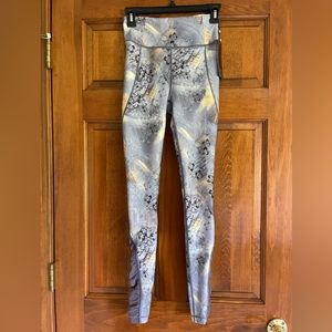 ***NWT*** Calia High Waist Ruched Leggings